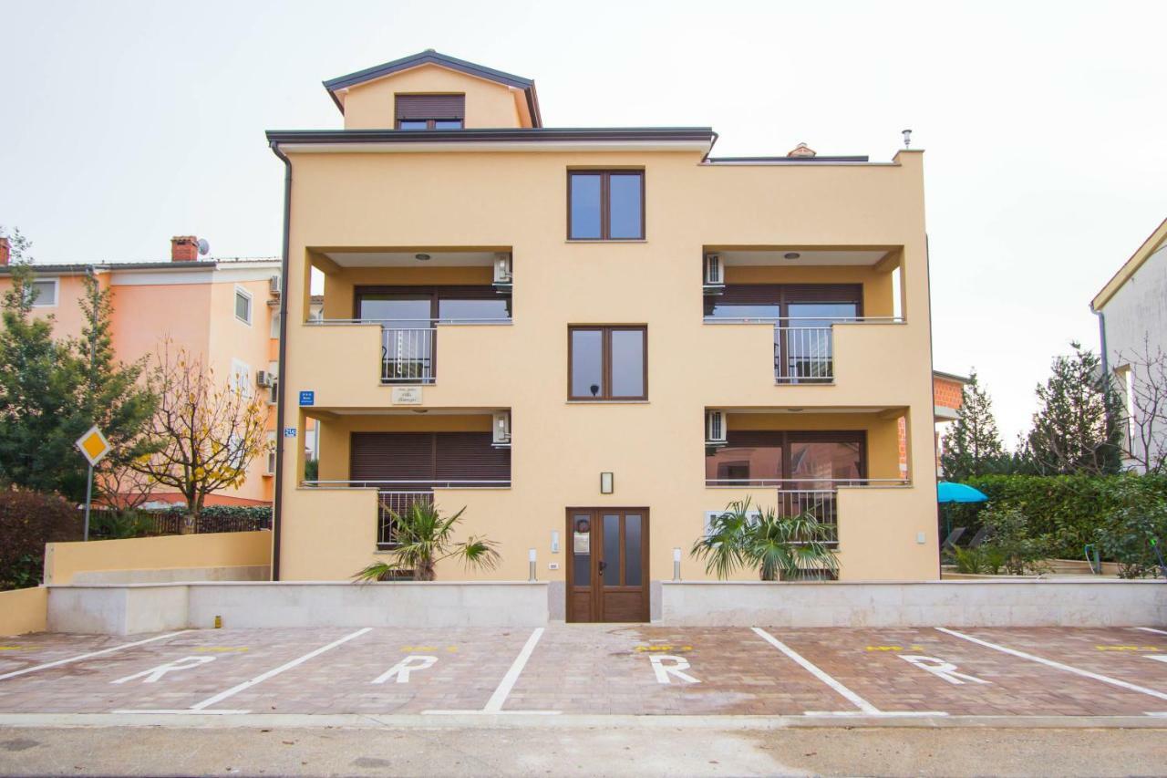 Apartments Jukic Пореч Екстериор снимка